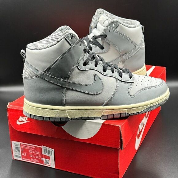 Nike Wmns Dunk High 'Aged Grey' - Picture 1 of 12